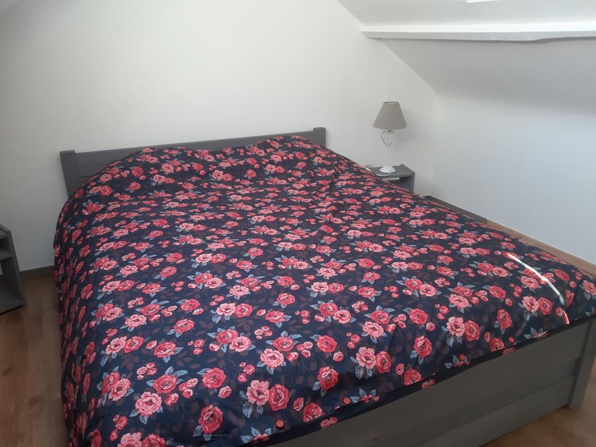 Gite Le Pt'I Baillis Nismes Buitenkant foto